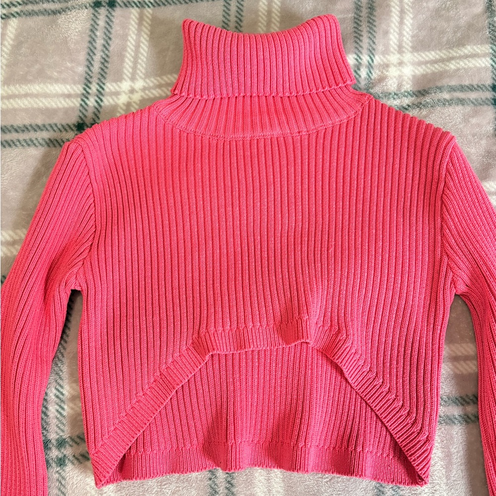 Fuchsia Ribbed Turtleneck Sweater - Picture 3 of 7